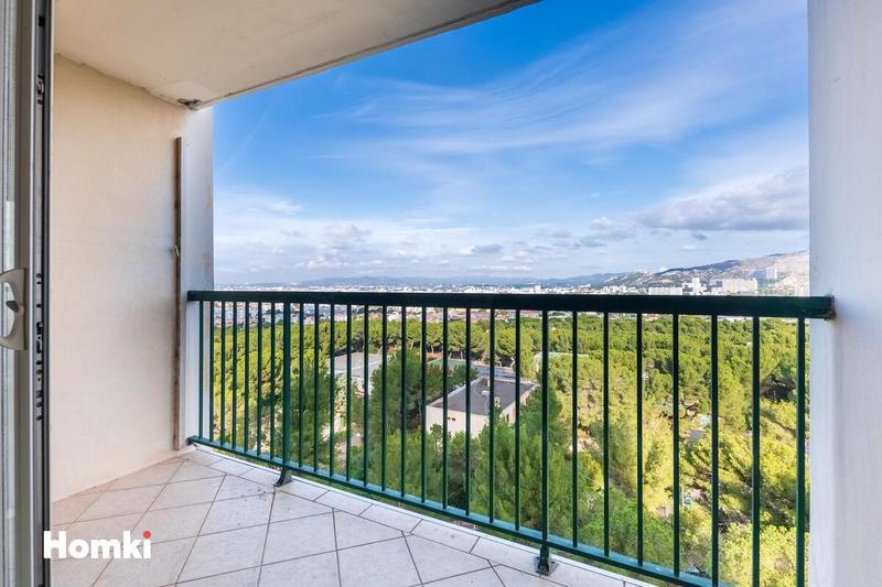 Appartement - 105 m² - 5 pièces