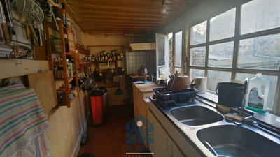 Maison - 200 m² - 8 pièces