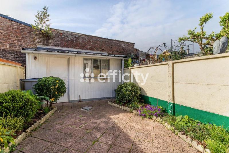 Maison - 95 m² - 5 pièces