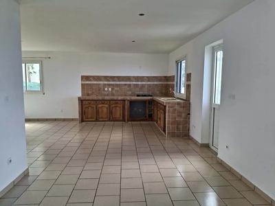 Maison - 100 m² - 6 pièces