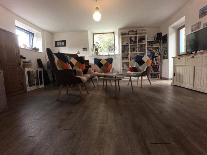 Maison en pierre - 116 m² - 7 pièces