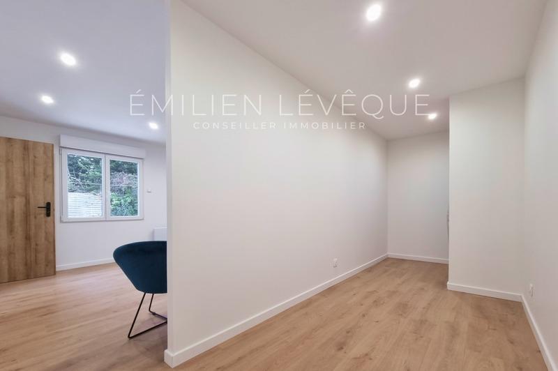 Maison - 136 m² - 7 pièces