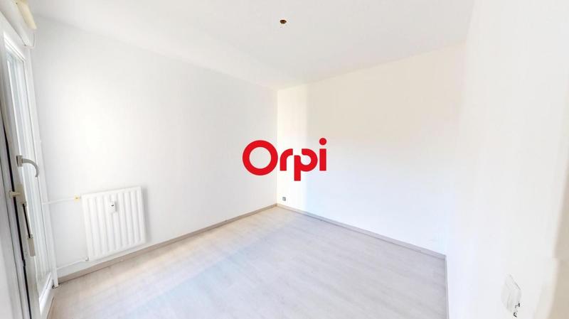 Appartement - 85 m² - 5 pièces