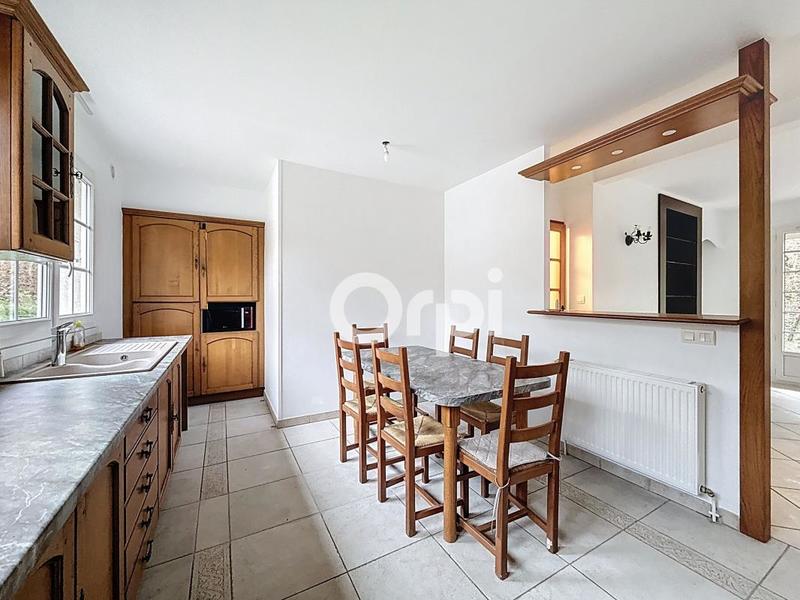 Maison - 140 m² - 7 pièces