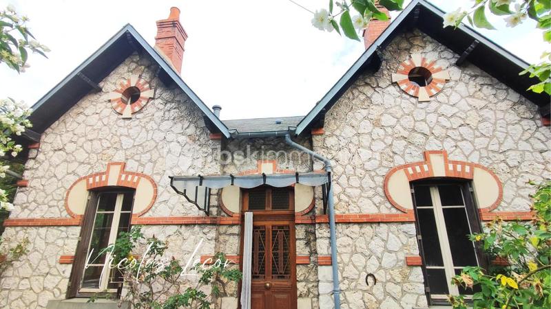 Maison - 95 m² - 4 pièces