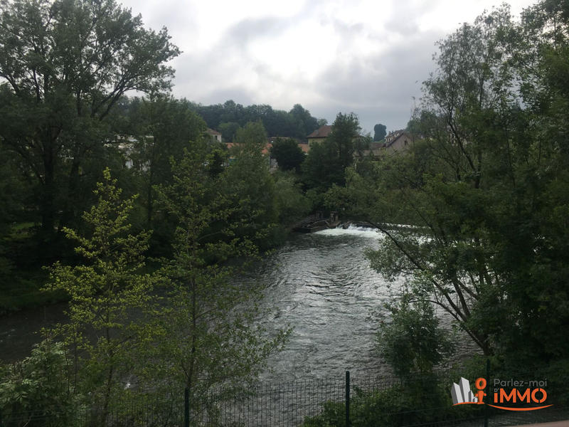 Appartement - 75 m² - 3 pièces