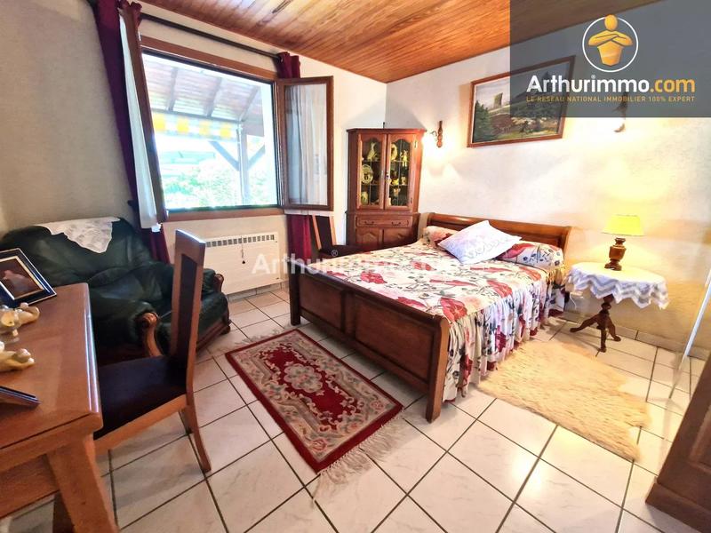 Maison - 165 m² - 8 pièces