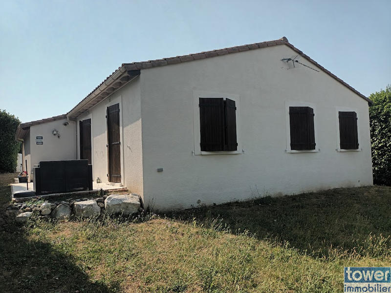 Villa - 90 m² - 4 pièces