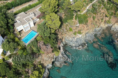 Maison - 187 m² - 10 pièces