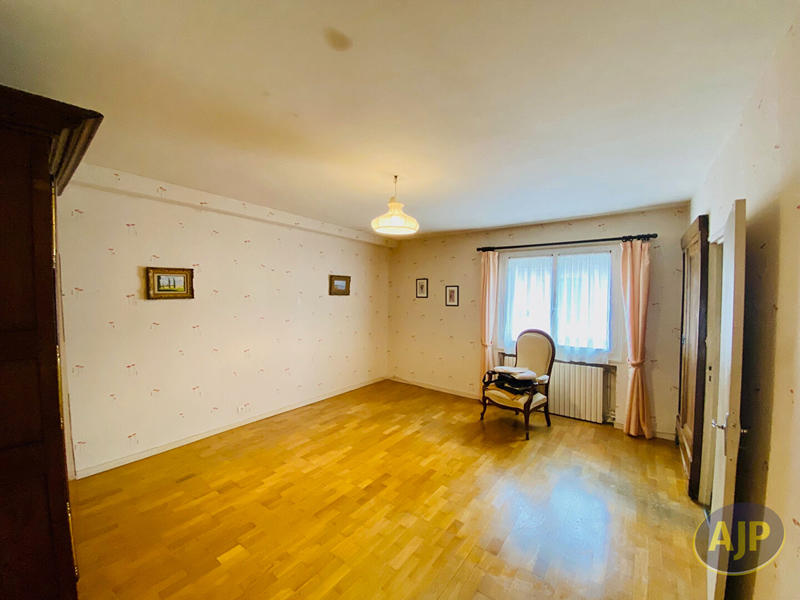 Maison - 133 m² - 4 pièces