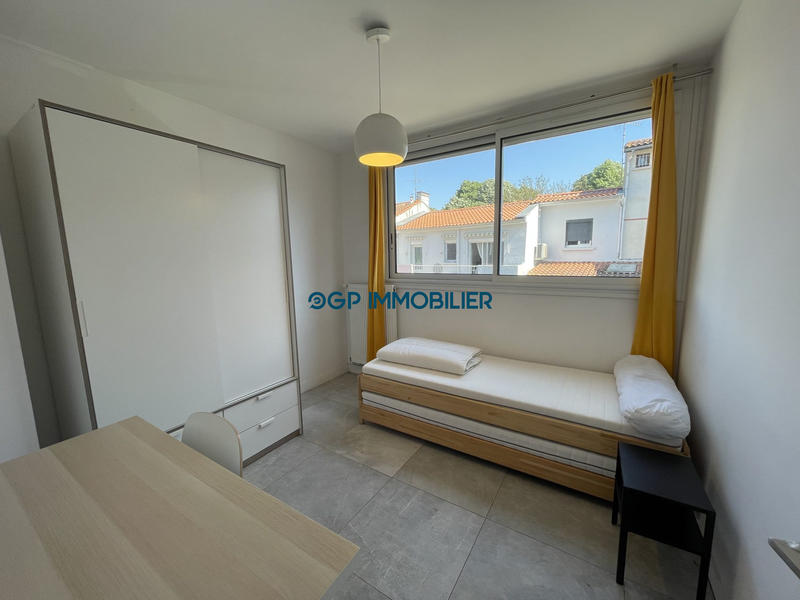 Appartement - 10 m² - 1 pièce