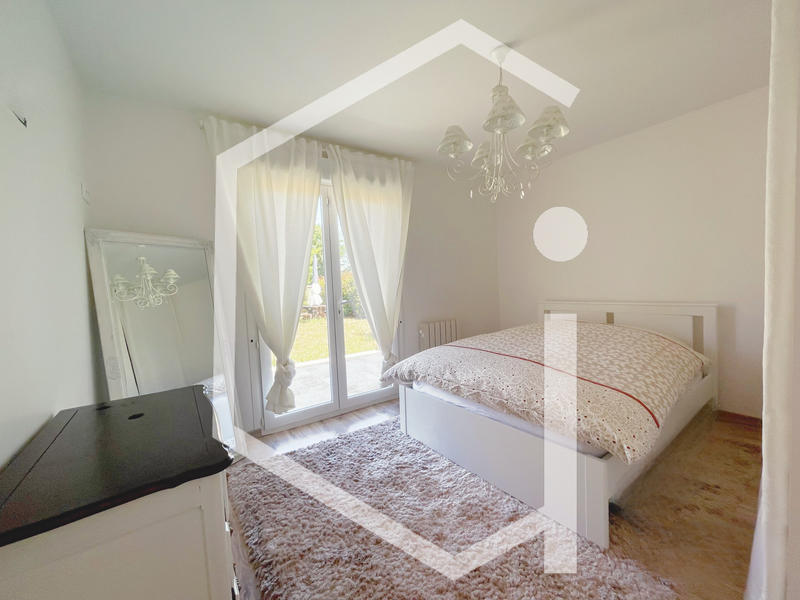 Maison - 105 m² - 4 pièces