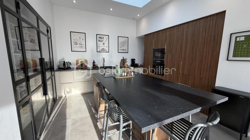 Maison - 145 m² - 5 pièces