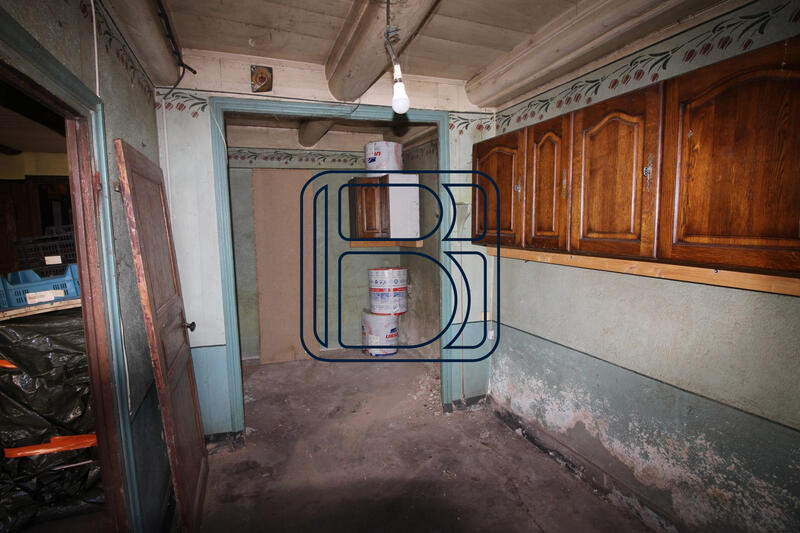 Maison - 90 m² - 7 pièces