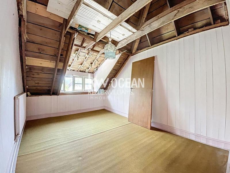 Maison - 101 m² - 7 pièces