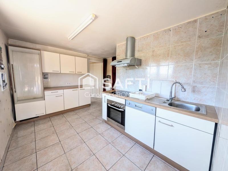 Maison - 174 m² - 7 pièces