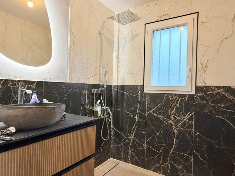 Maison - 96 m² - 4 pièces