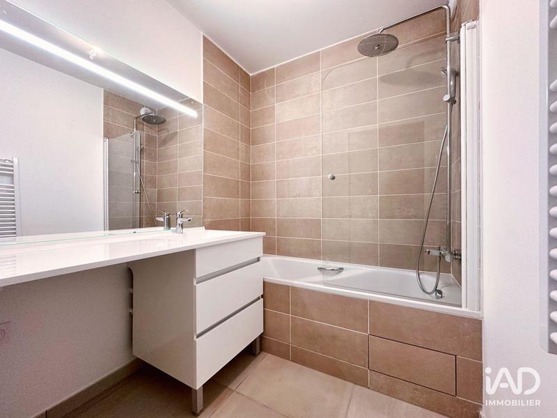 Immeuble - 106 m² - 4 pièces