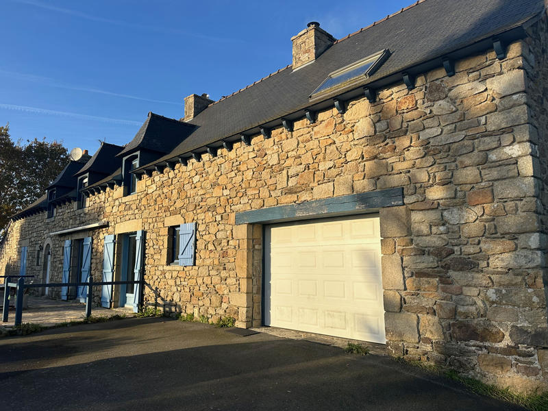 Maison - 144 m² - 5 pièces