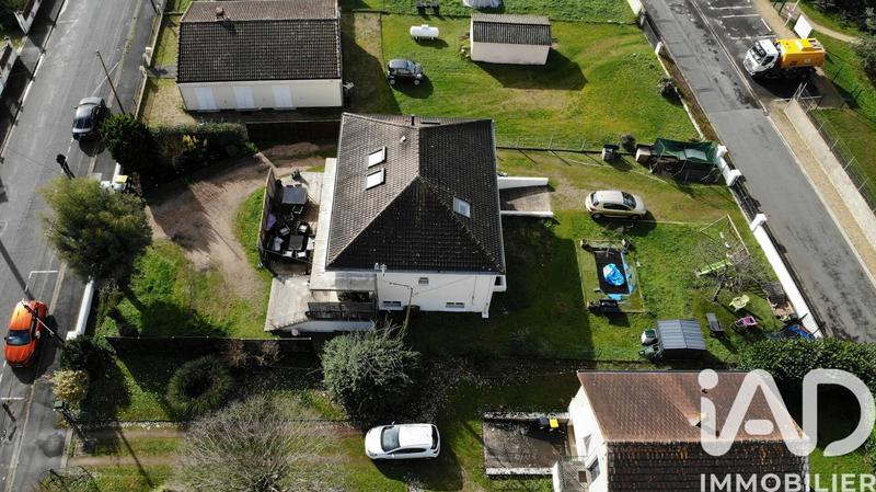 Maison de ville - 130 m² - 8 pièces