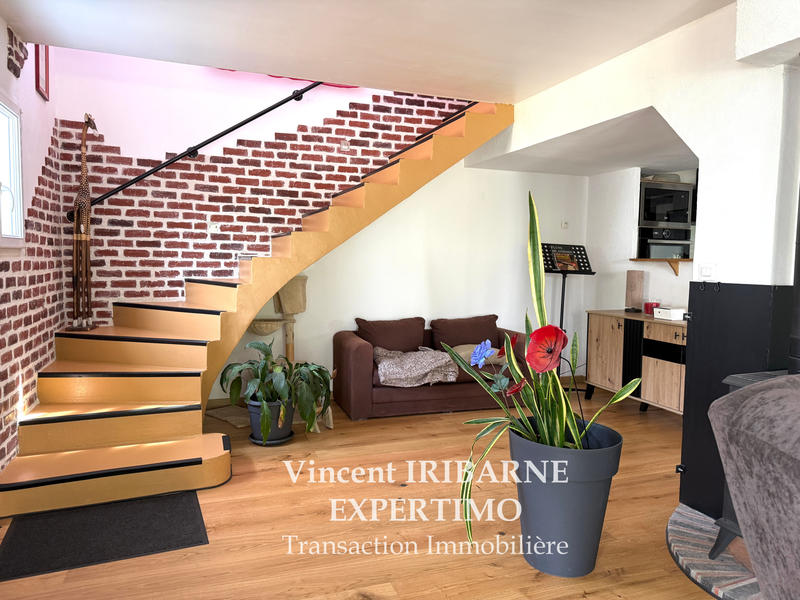 Maison - 170 m² - 6 pièces