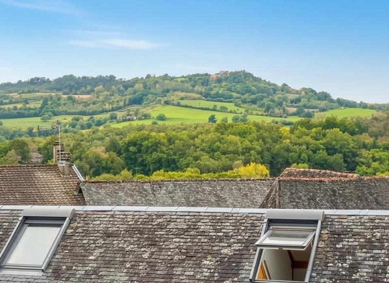 Maison - 100 m² - 3 pièces