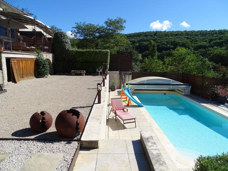 Maison de campagne - 370 m² - 10 pièces