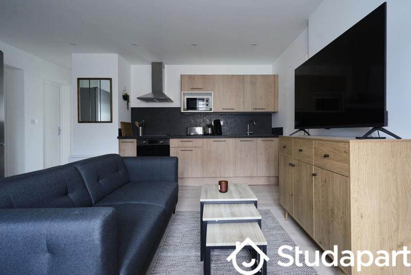 Chambre - 9 m² - 1 pièce