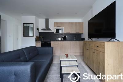 Chambre - 9 m² - 1 pièce