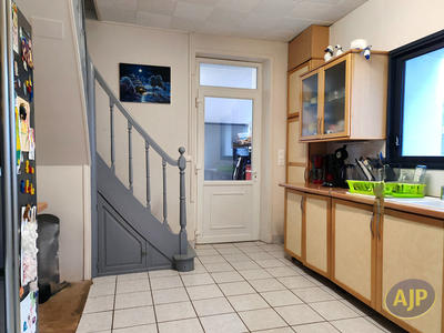 Maison - 111 m² - 6 pièces