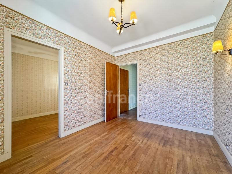 Maison de village - 102 m² - 6 pièces