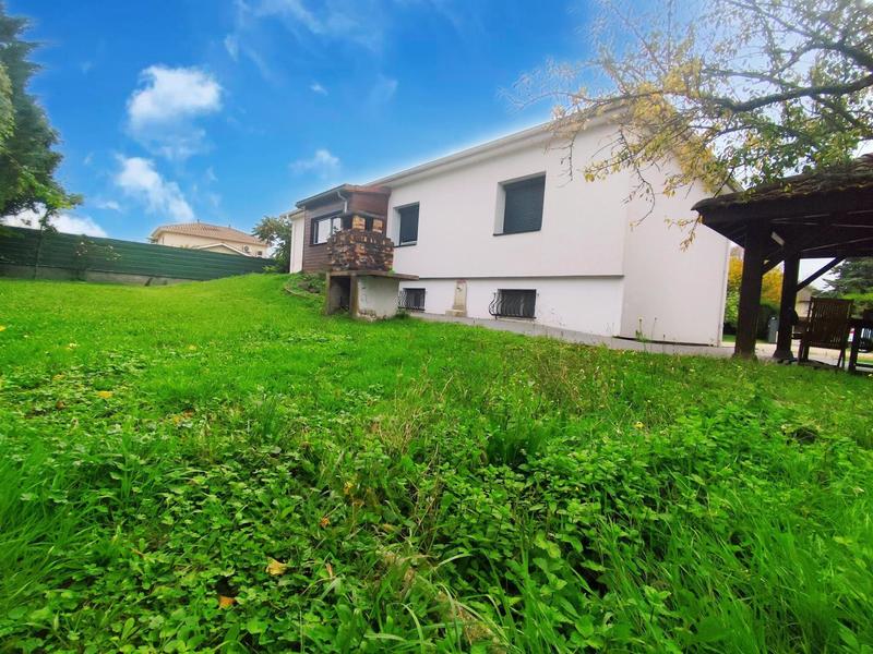 Maison - 122 m² - 5 pièces