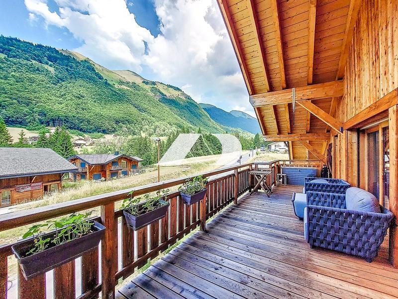 Appartement - 106 m² - 4 pièces