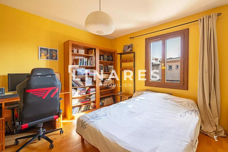 Maison - 162 m² - 6 pièces