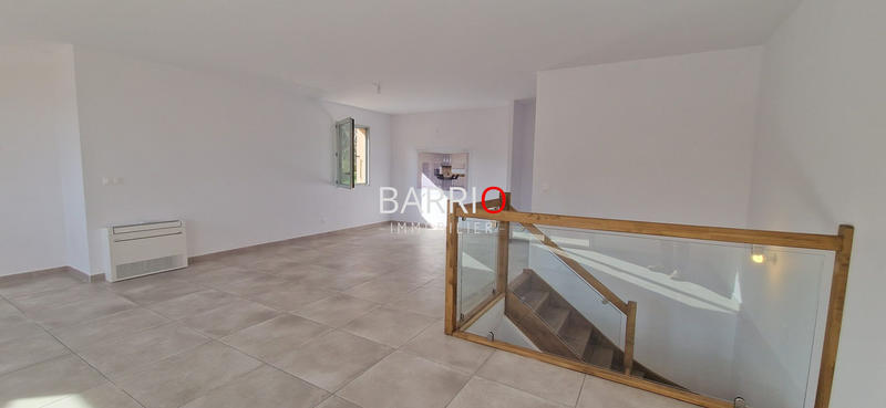 Maison - 105 m² - 4 pièces