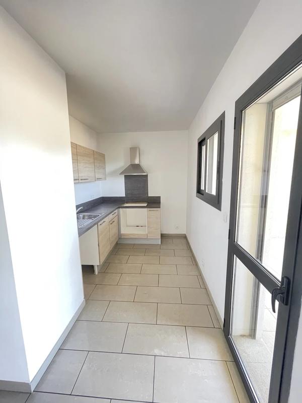 Appartement - 70 m² - 3 pièces