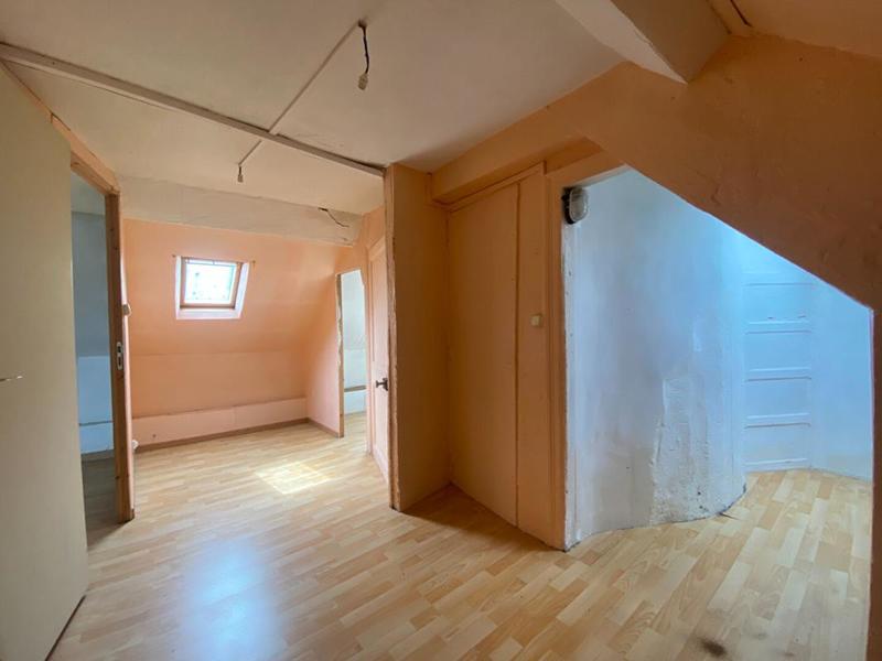 Maison - 172 m² - 7 pièces