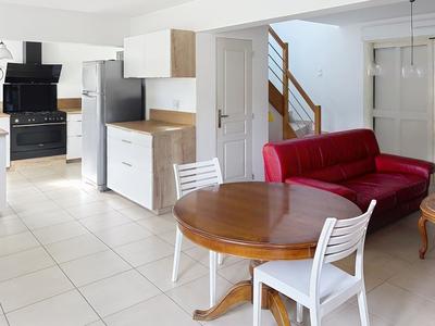 Maison - 120 m² - 4 pièces