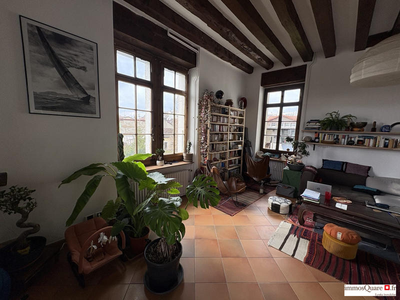 Appartement - 60 m² - 2 pièces