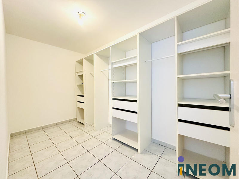 Appartement - 95 m² - 4 pièces