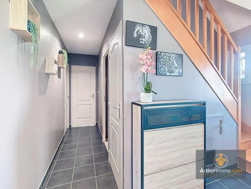 Maison - 93 m² - 4 pièces