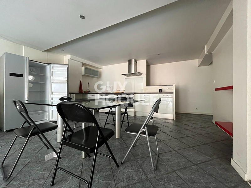 Appartement - 84 m² - 3 pièces