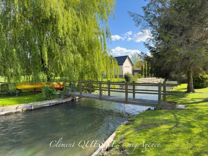 Maison - 246 m² - 7 pièces