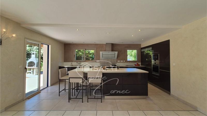 Maison - 125 m² - 6 pièces