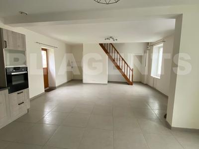 Maison ancienne - 177 m² - 9 pièces