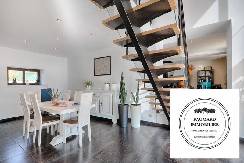 Bastide - 248 m² - 9 pièces