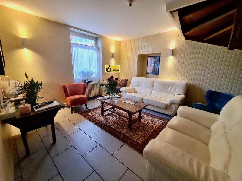 Bureau - 756 m² - 17 pièces