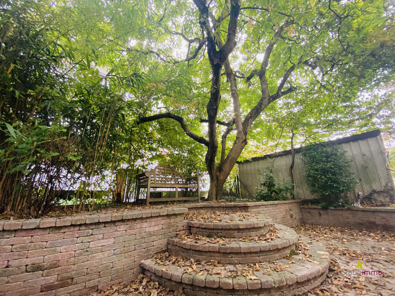 Maison - 195 m² - 8 pièces