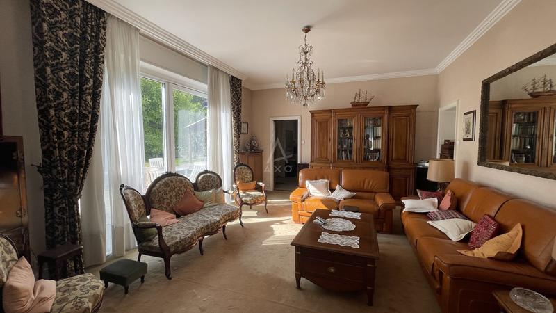 Maison - 410 m² - 15 pièces