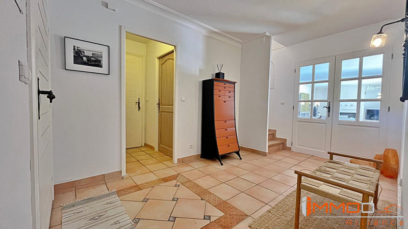 Villa - 174 m² - 6 pièces